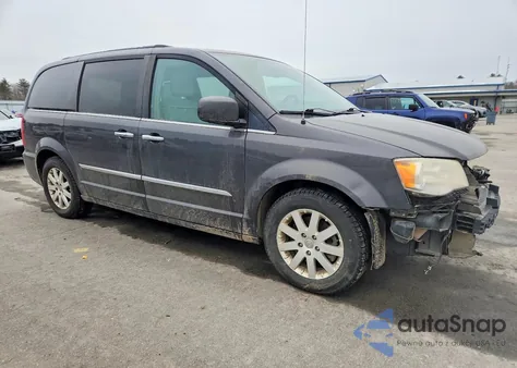 2016 Chrysler Town & Country Touring from USA, damaged, VIN 2C4RC1BG0GR121495